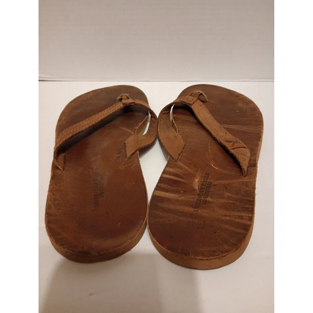 American Eagle Leather Flip-Flops Women’s Size 8